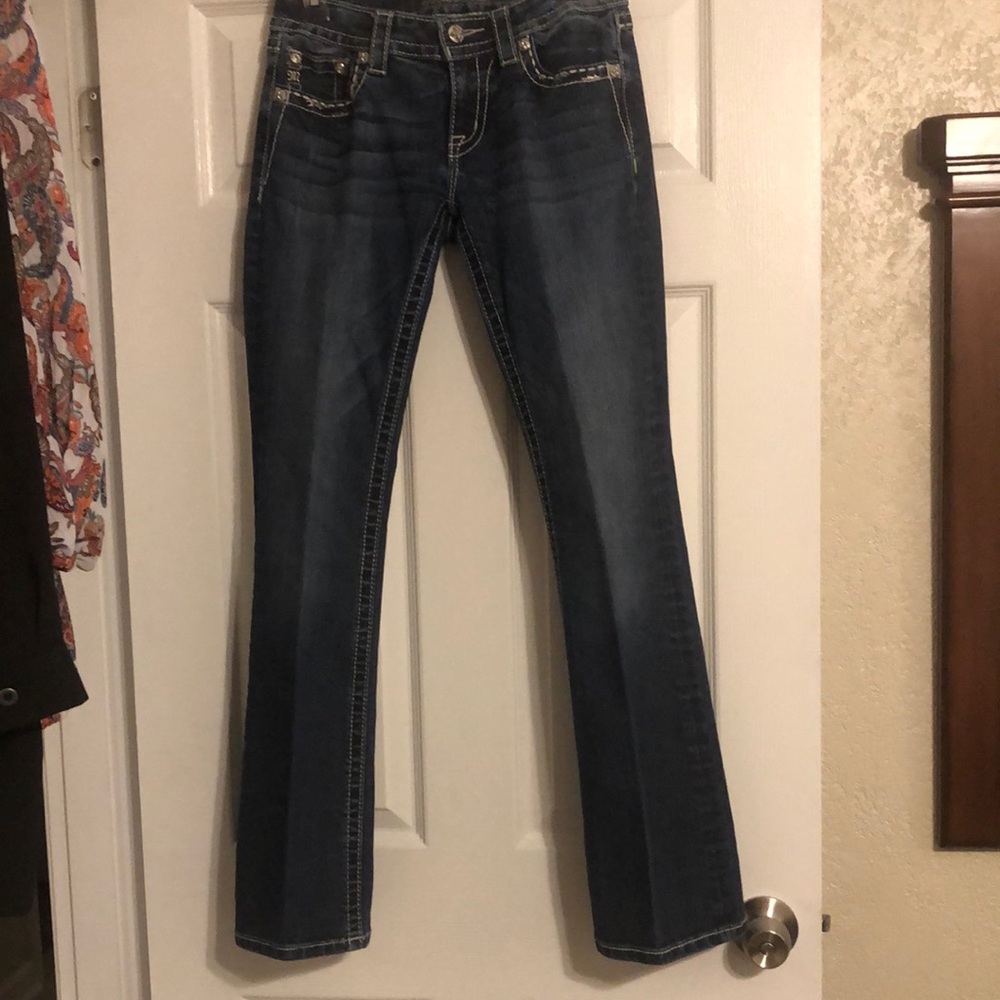 Miss Me Jeans Signature Boot Cut- Excellent condition Size 27 -Prof dry cleaned